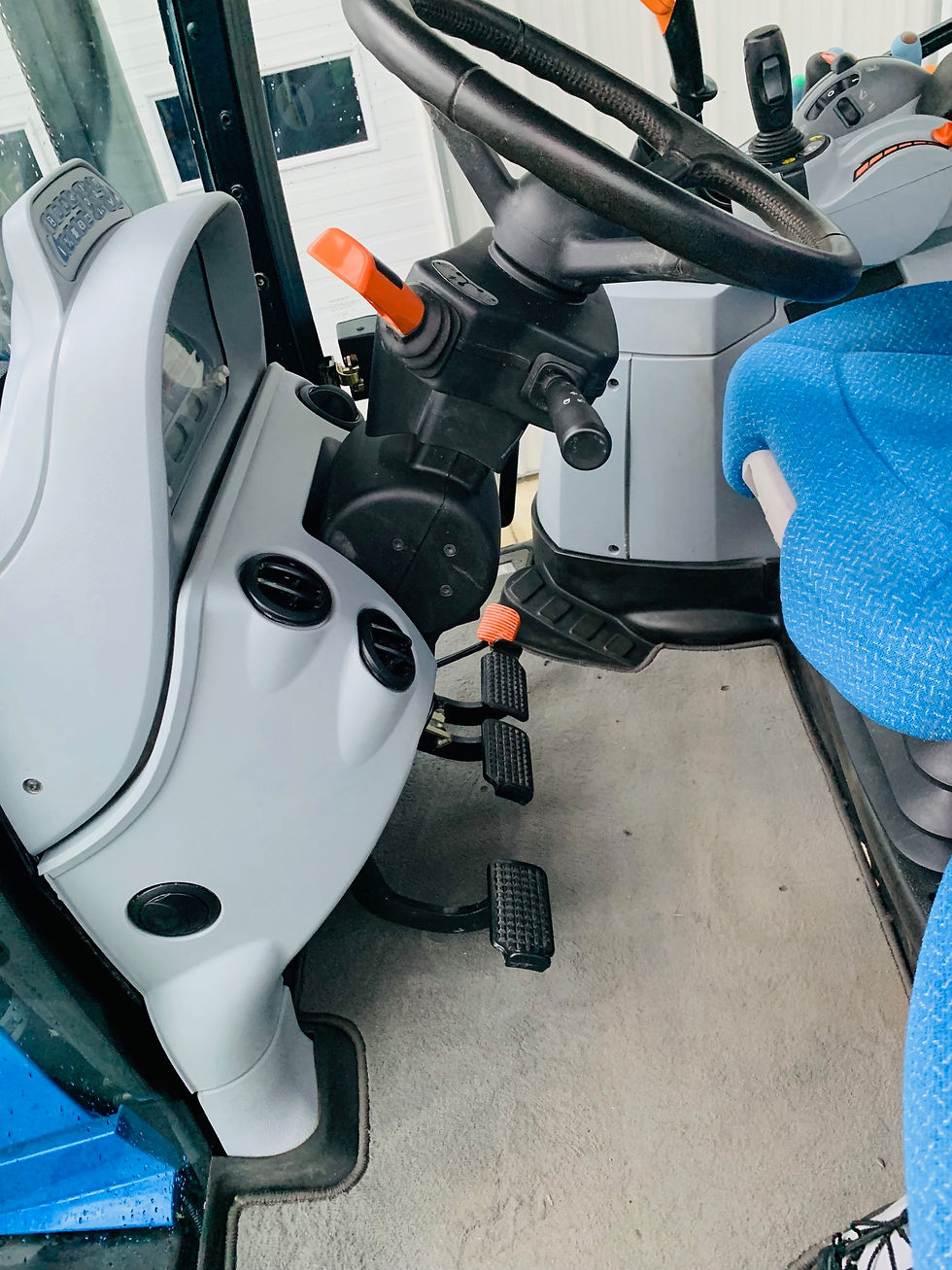 Thumbnail: 2015 New Holland T6.180 4WD Tractor