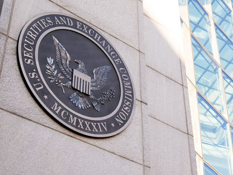 Un exfuncionario de la SEC sugiere salirse de las plataformas de criptomonedas