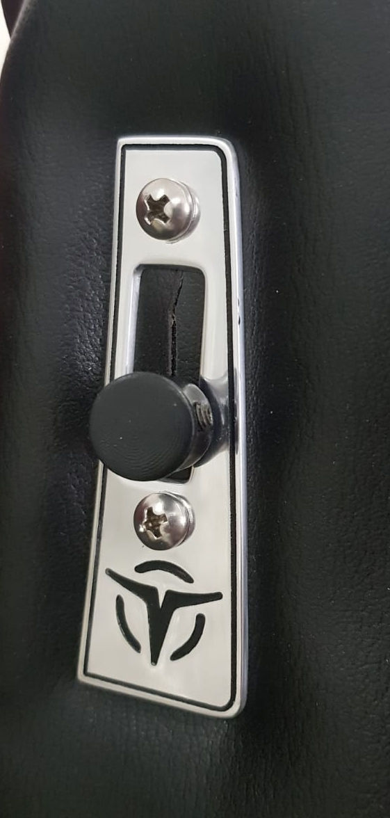 Miniatura: BOTÕES BANCO - 1975-79