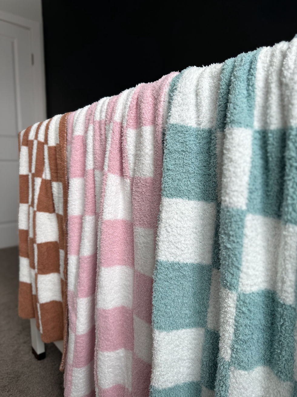 Thumbnail: Cedar Checkered Plush Blanket