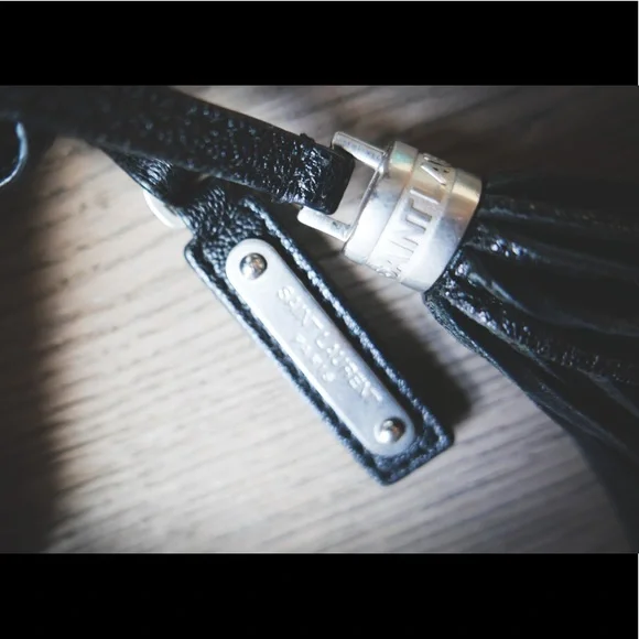 Thumbnail: Yves Saint Laurent Lou Camera Bag