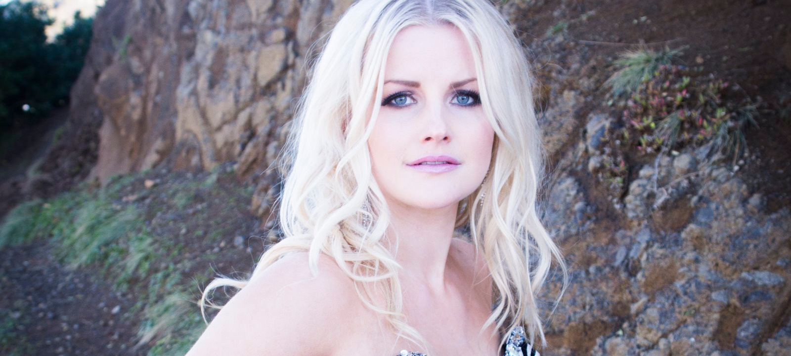 ABOUT | SOPHIE MORRIS