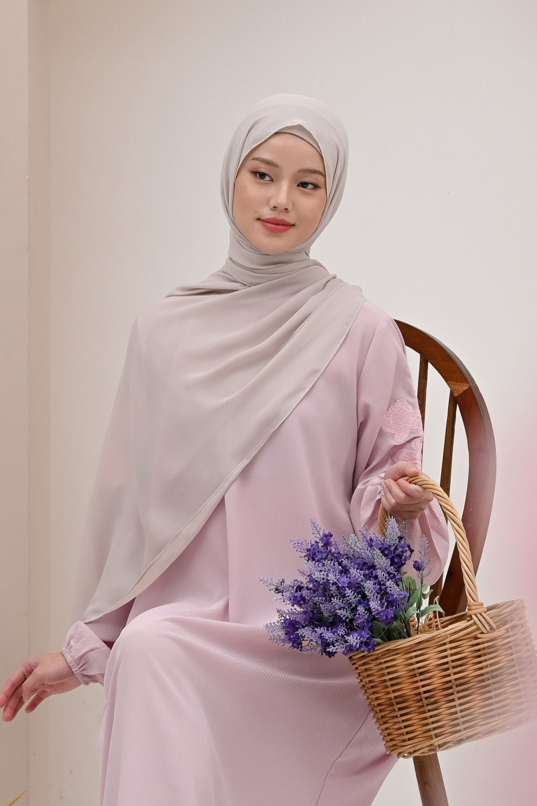 Grace Chiffon Curve Shawl in Bone