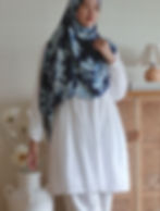 Thumbnail: Satin Luxe Qayla Shawl in Porcelain/Navy