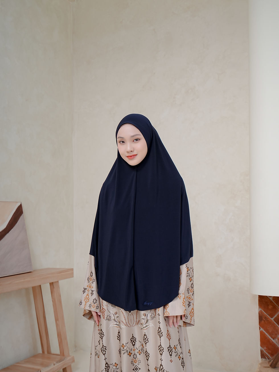 Thumbnail: Hayaa Everyday Khimar in Navy