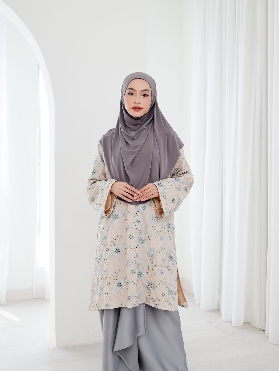 Thumbnail: Meadows Eyelet Kurung in Wintry