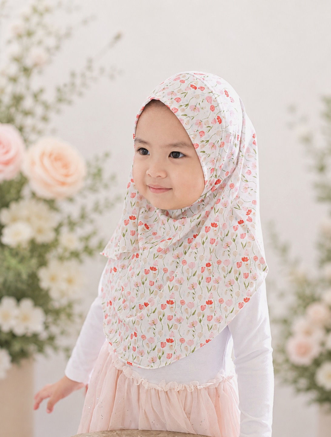 Dainty Kids SlipOn Shawl in Blossom