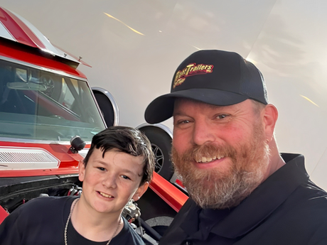 What does Street Outlaws Scott Taylor do for a living?