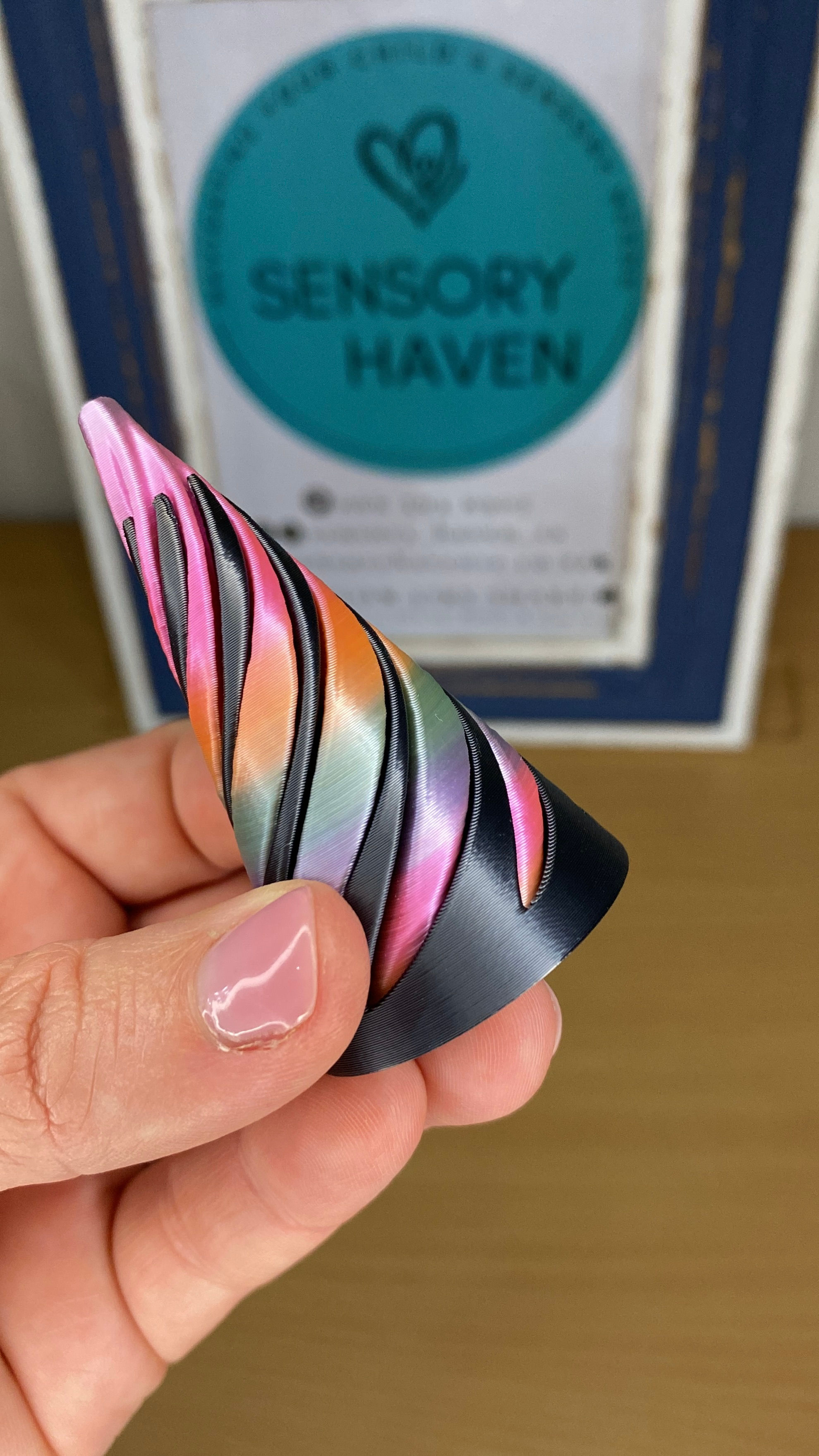 3D Double-sided - Spiral Cone