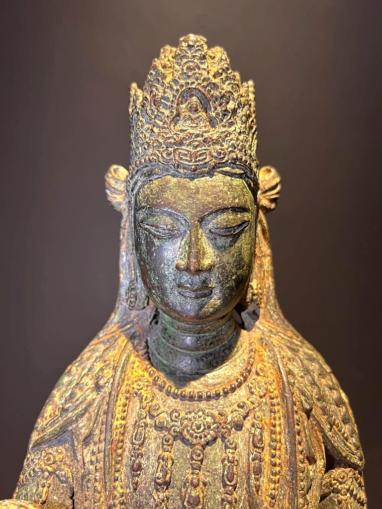 Detail of Christie's bronze Dali Kingdom Guanyin