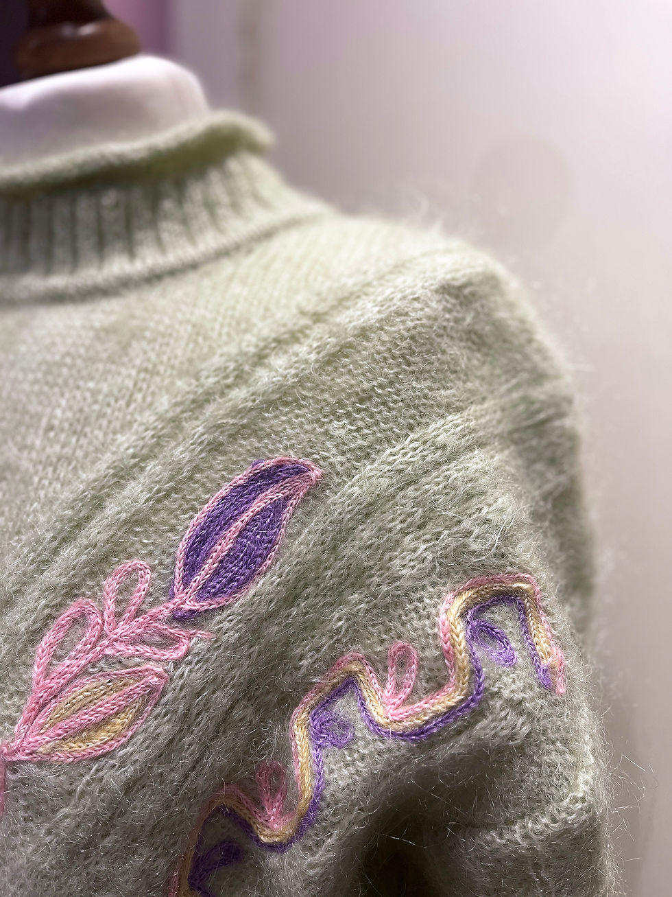 Thumbnail: Mohair - pastel over