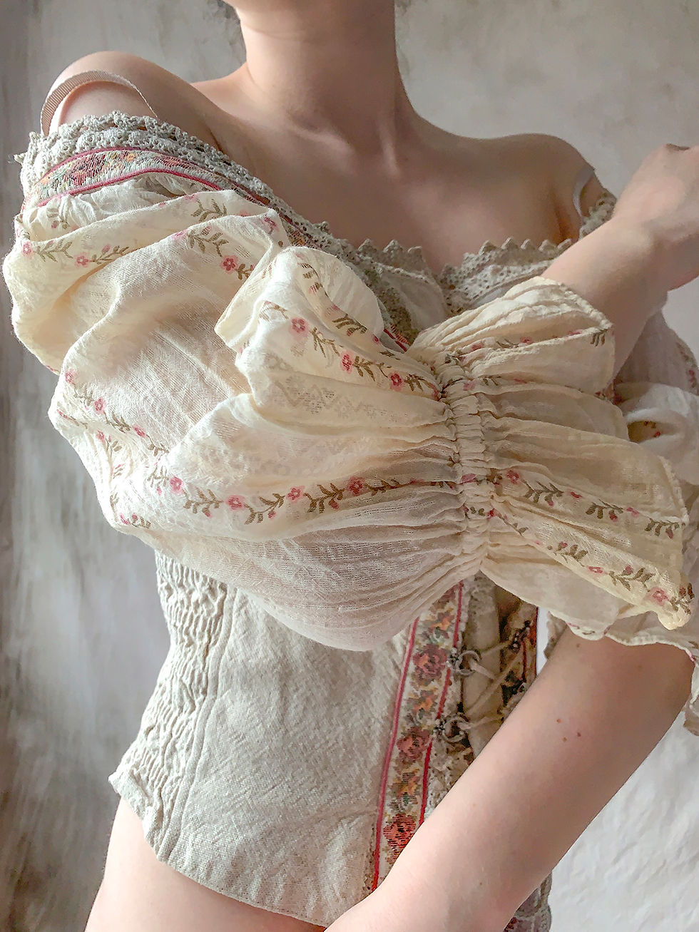 Thumbnail: Linen blouse with puff