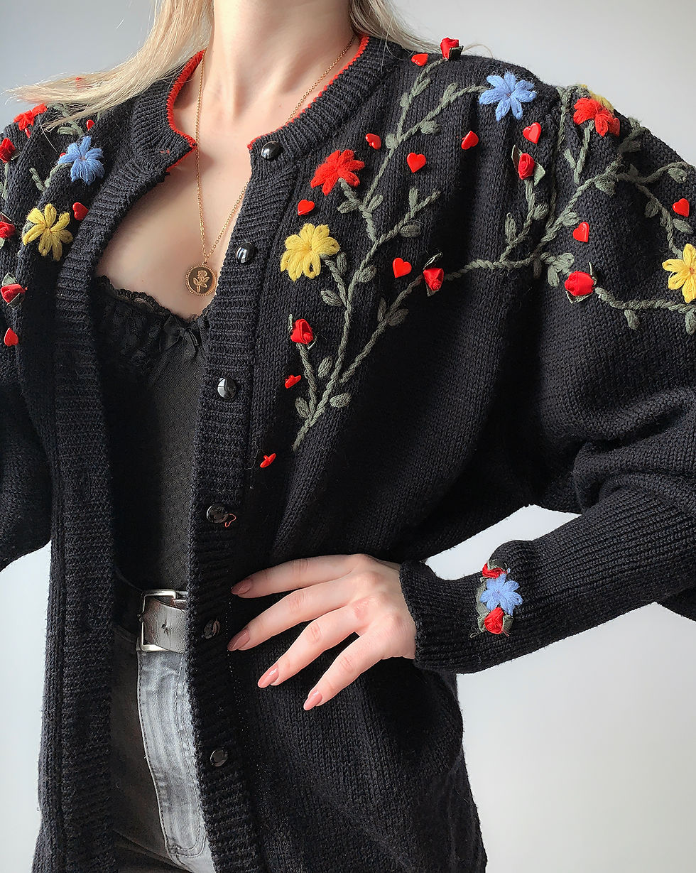 Thumbnail: Folk beauty II