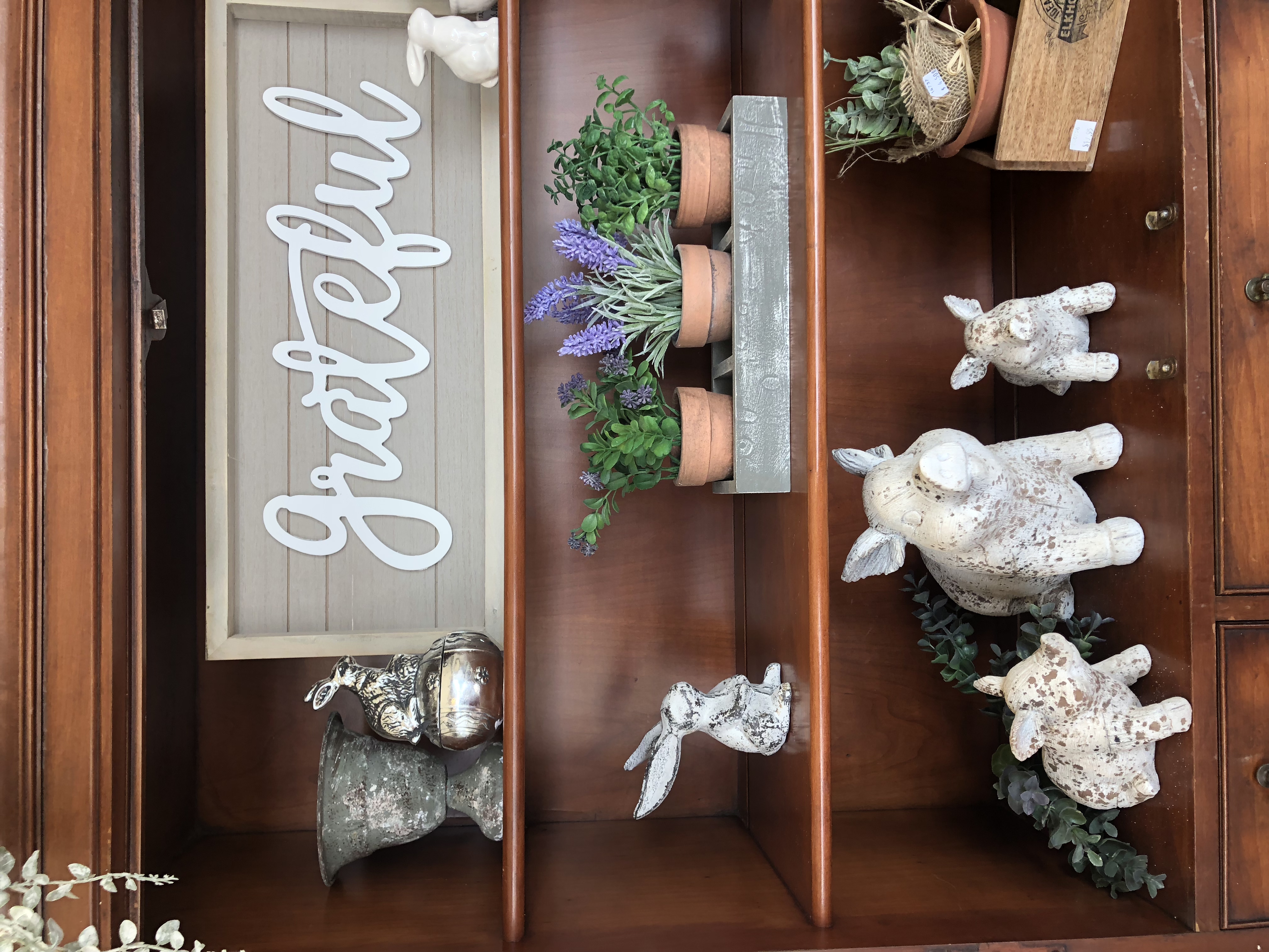 Farmhouse Decor