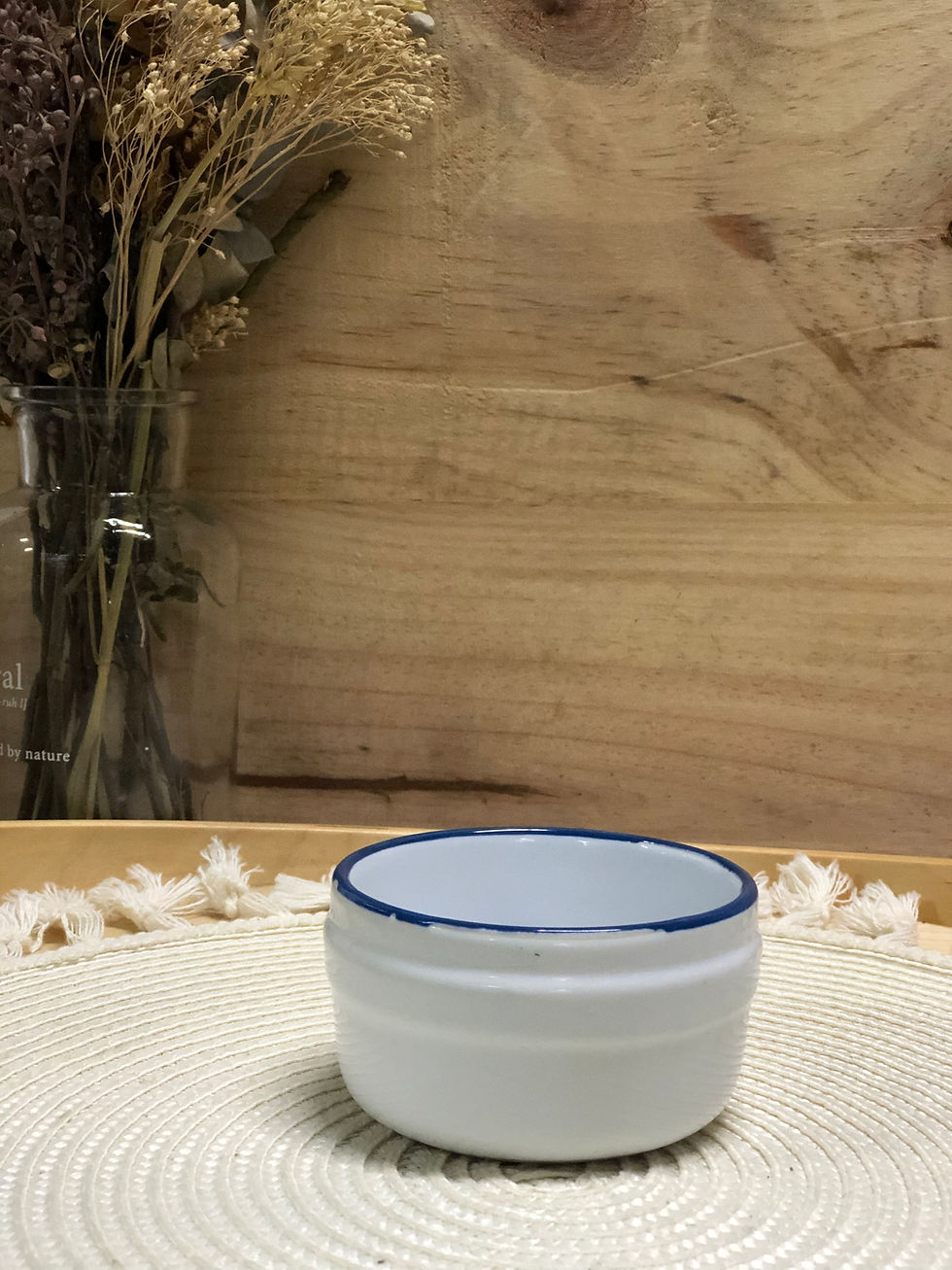 Thumbnail: White bowl with blue rim