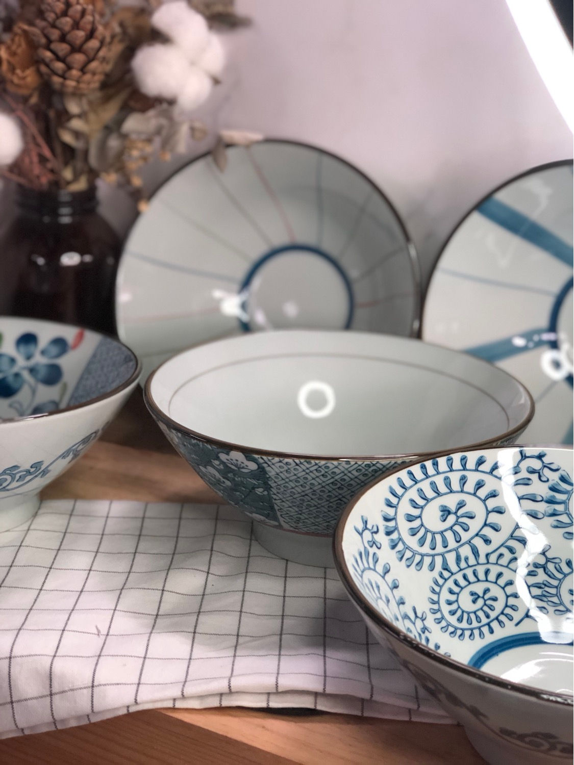 V shape bowl (5 designs)