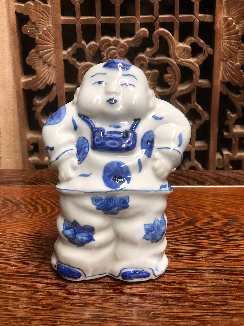 Thumbnail: Blue & white "Mummy & I" figurines