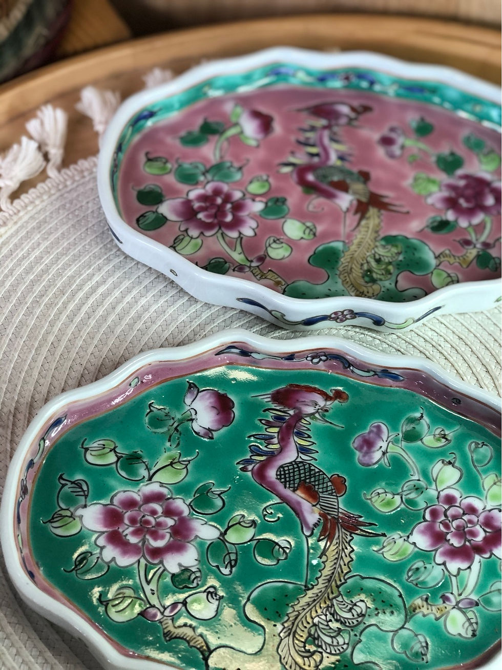Thumbnail: Peranakan cloud plate (2 colours)