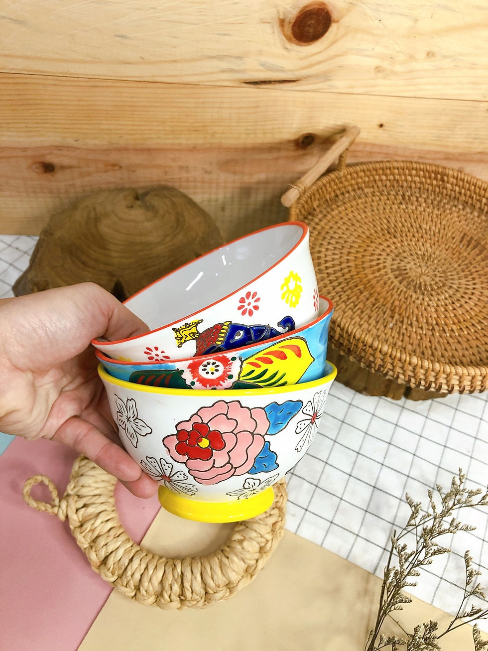 Thumbnail: Handpainted bowl with stand (3 designs)