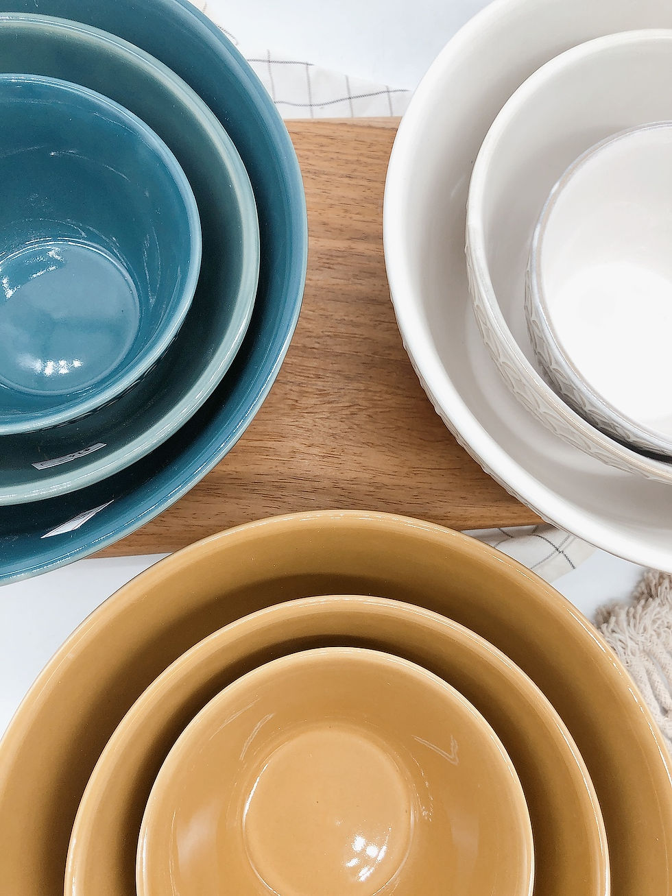 Thumbnail: Blossom | Bowl (3 sizes x 3 colours)