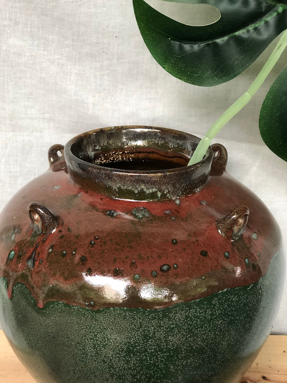 Thumbnail: Green and red glazed round vase (4 designs)