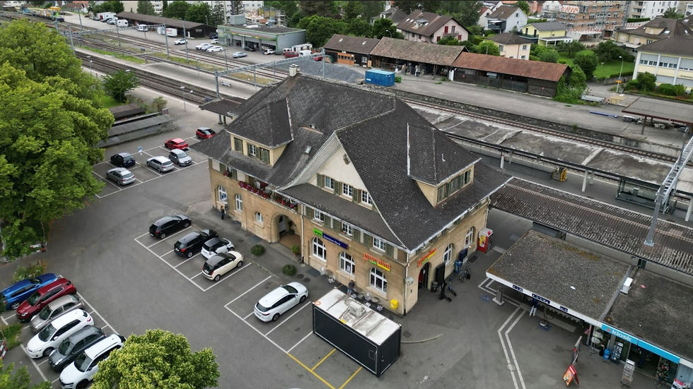 Mann in Grenchen Nord von Zug erfasst