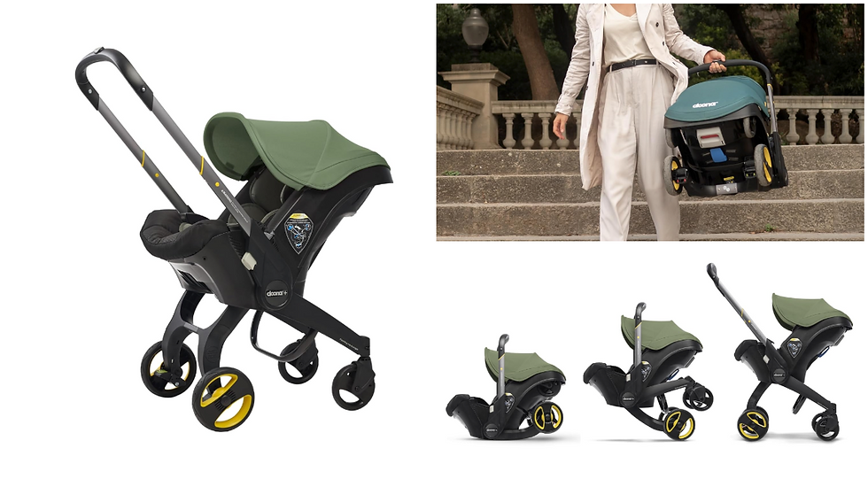 Cochecito verde con ruedas amarillas y asiento de coche desmontable. Una persona lo baja por unas escaleras de piedra. Se transforma fácilmente para mayor comodidad.