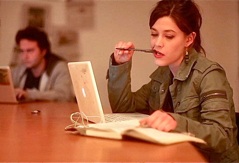 Nicole Vogt-Lowell starring in THE INTERN