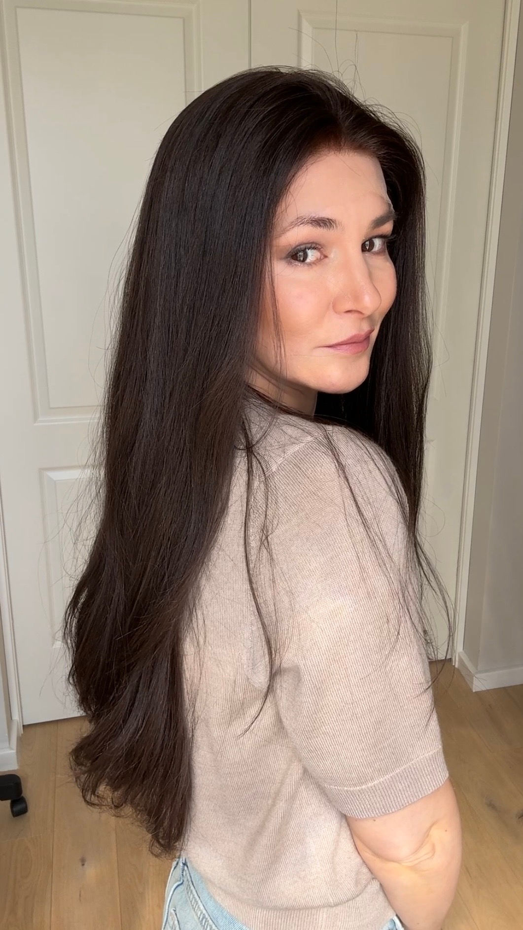 Siran 25" (S) Natural collection -Full hand tied wig