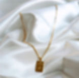 Collier Brave