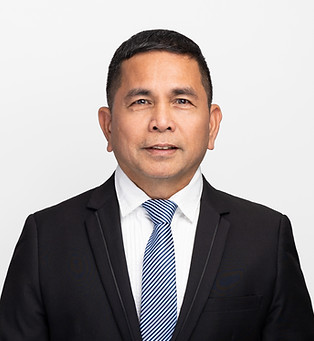 Arnold Paras