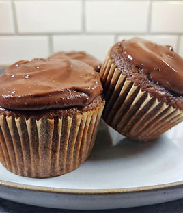 This is hands down one of the easiest and most delicious chocolate cakes I've ever made! It’s incredibly simple to whip up, and the result is a fluffy, creamy cake that's light and fun. Plus, the kids absolutely love it! It's perfect for those times when you're baking on a budget, like for birthday parties or family gatherings, and need a kid-friendly dessert. Feel free to get creative with toppings—cream, icing, candies, or anything else you like—everything works with this cake!