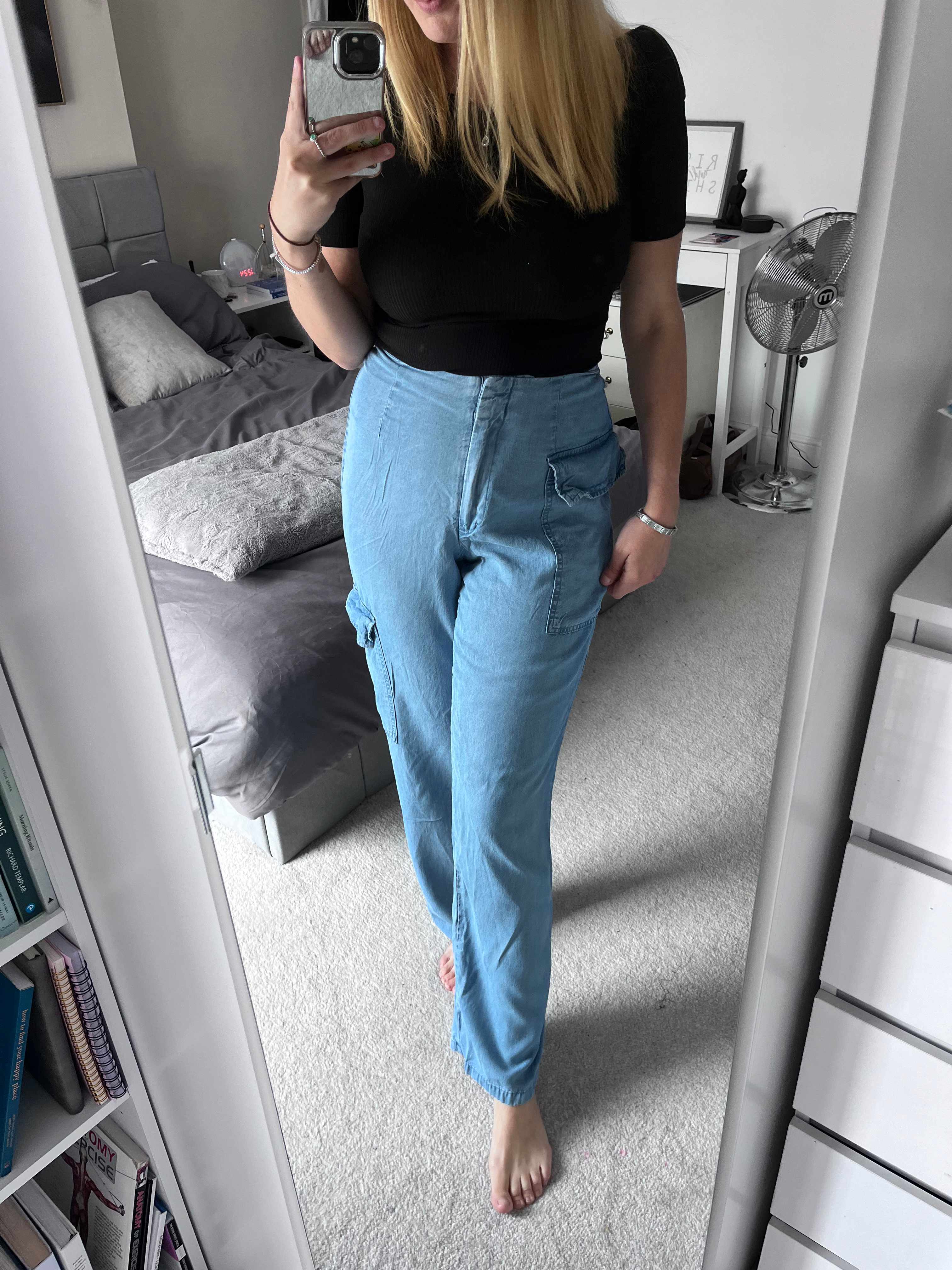 DKNY - US6