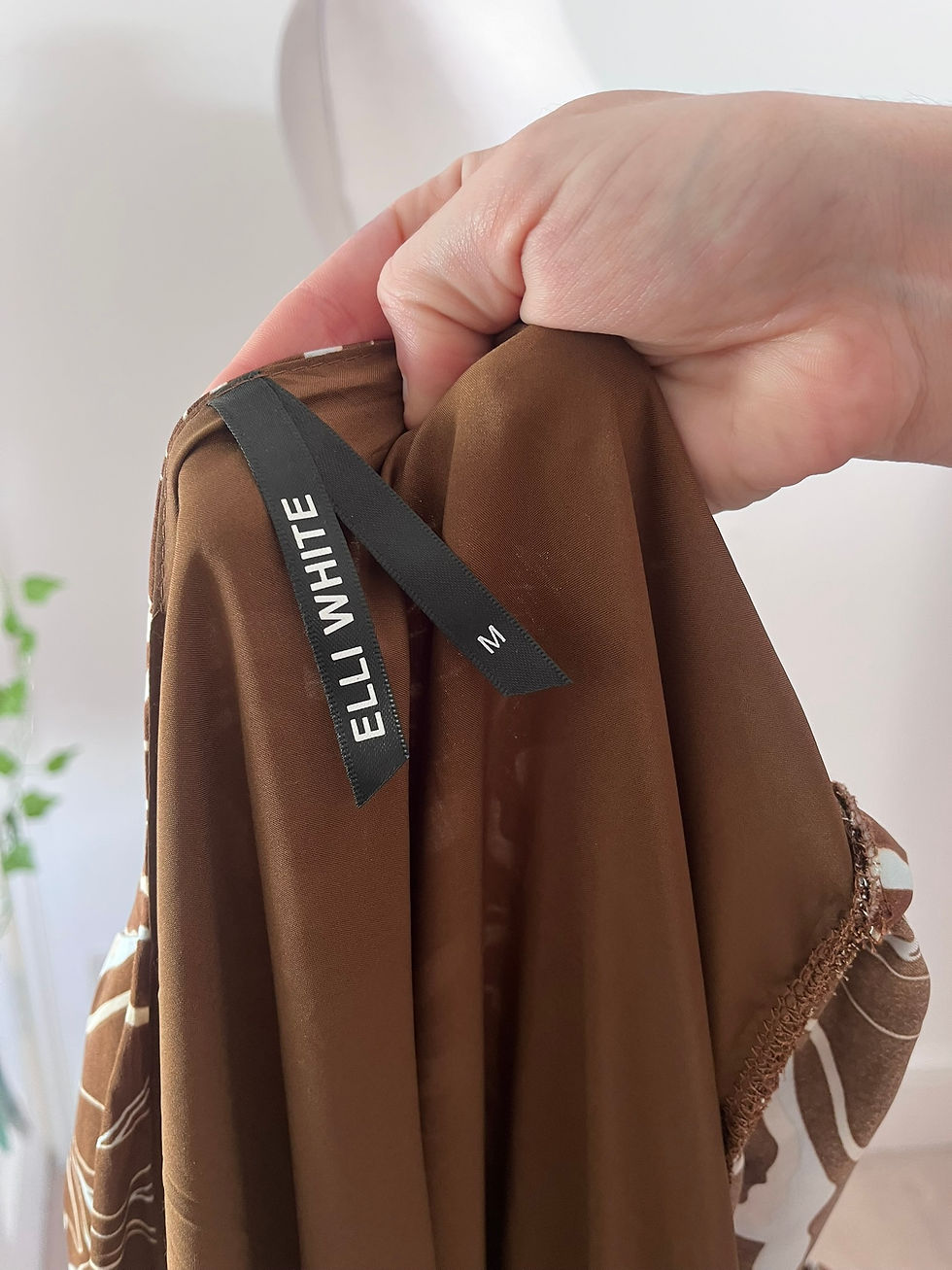 Thumbnail: Elli White - Brown - UK 10