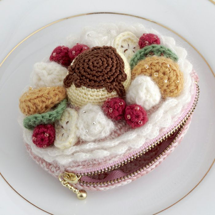 Thumbnail: Pudding à la Mode Pouch (Material Set)