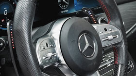 Volant personnalisé, couvre airbag personnalisé, palettes au volant, volant mercedes, audi, bmw, volkswagen, porsche...