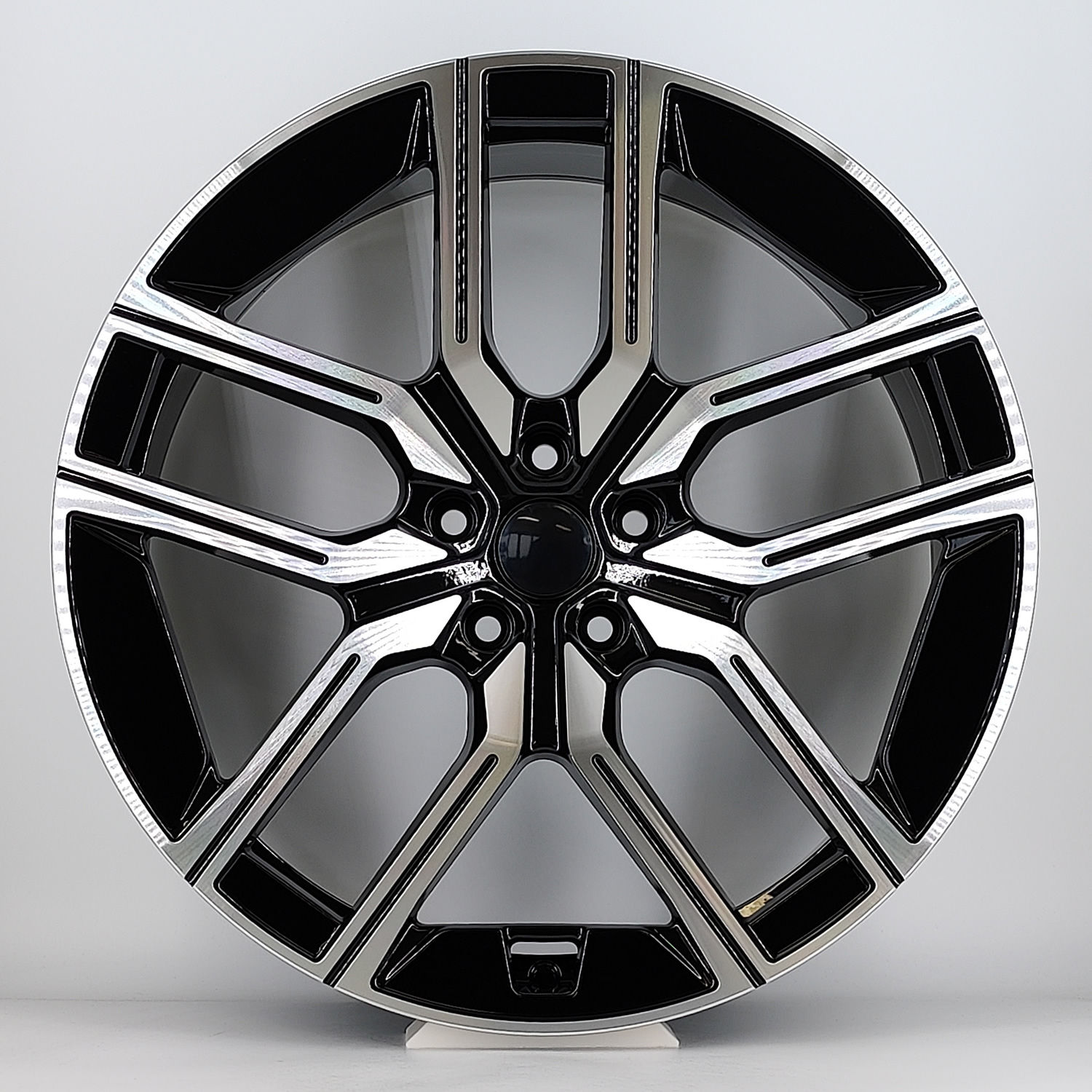 20″ 5 Spoke Split Style Black Machined face (G20 G30 Fitment)