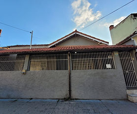 Vendo casa em área comercial no bairro Manejo em Resende por 385 mil