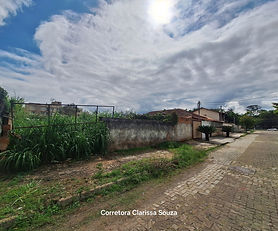 Vendo terreno com 450m² ,no bairro Vila Julieta em Resende por 400 mil👉próximo ao Parque Tobogã em Resende
👉oportunidade pra investidores que queiram construir prédio  
(analisa proposta de permuta em 2 apartamentos )