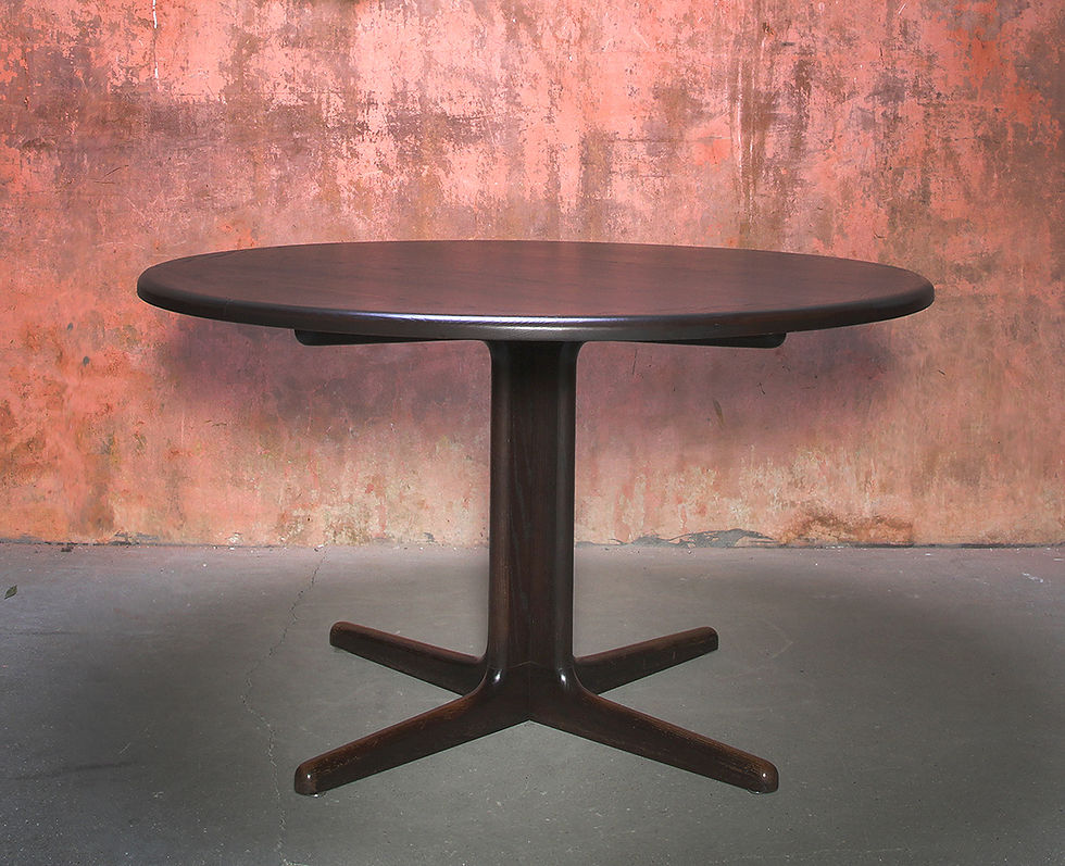 Thumbnail: Johannes Andersen for Uldum Møbelfabrik Dining set, Table With Five Chairs