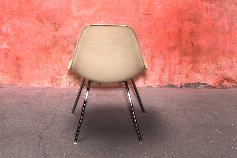 Thumbnail: Fiberglass DSX Chair By Charles & Ray Eames for Herman Miller, 1978