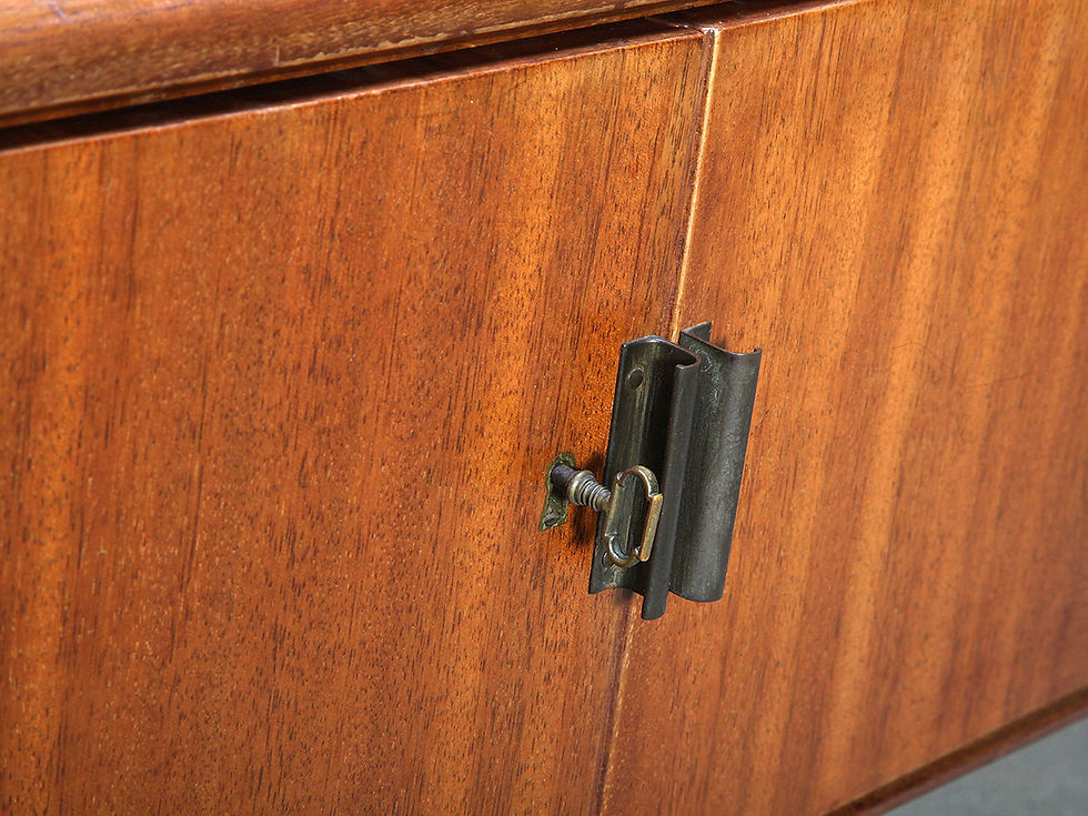 Thumbnail: Vintage Design Lowboard Cabinet Dressoir, Nardo Da Vintage, NardoDaVintage