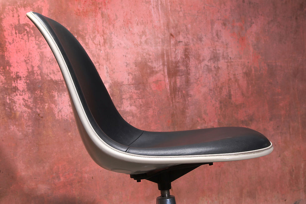 Thumbnail: Charles & Ray Eames Vintage Swivel Bar Stool For Herman Miller, 60s