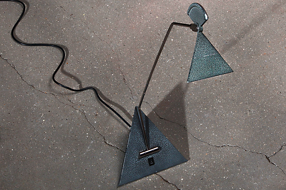 Thumbnail: Memphis Milano Style Hammered Table Lamp