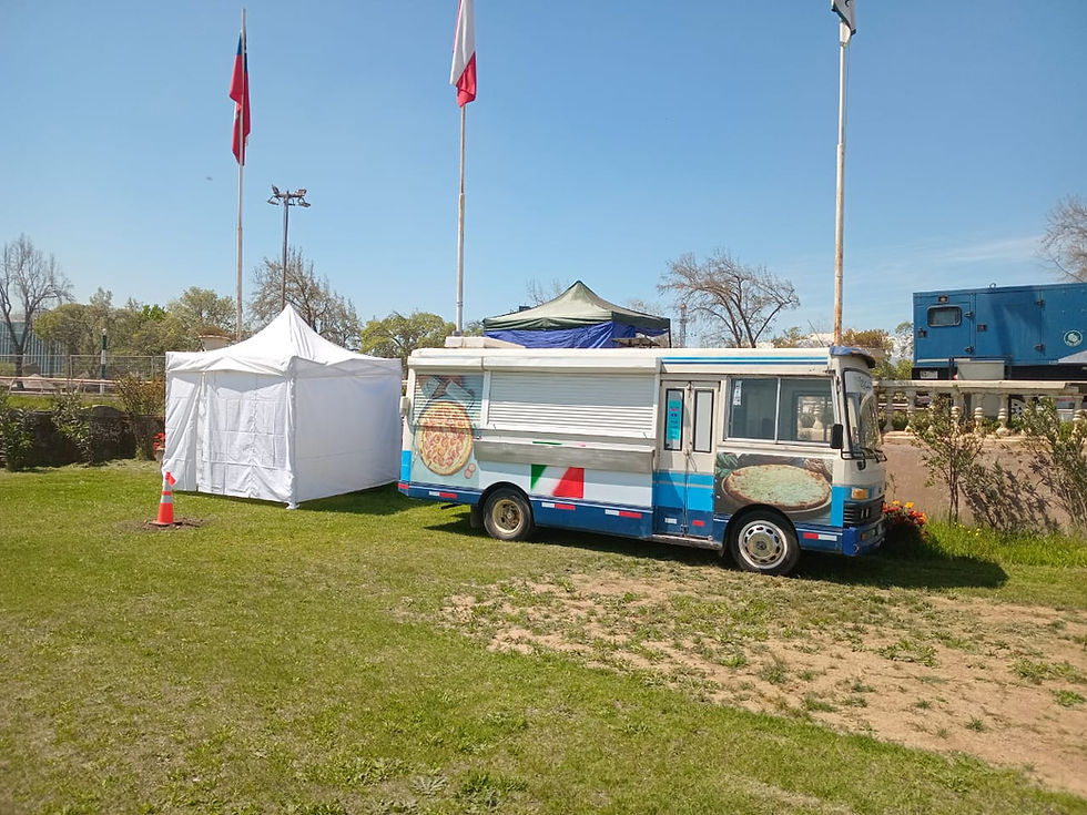 CARRO MONTADO CREAMFIELDS.jpg