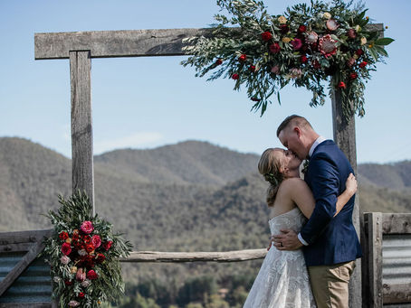 Hitched in the Howqua - getting married at Howqua Lodge