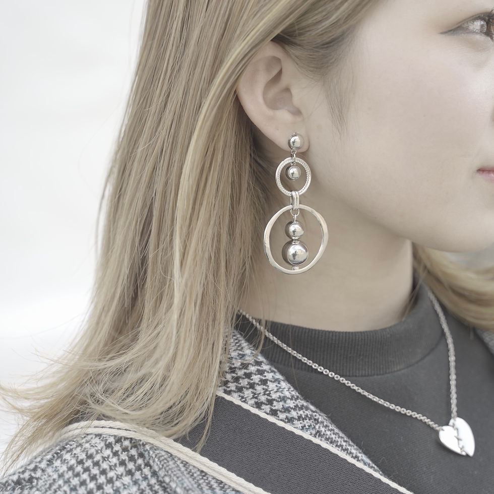 サムネイル： シルバーピアス/イヤリング/樹脂フック