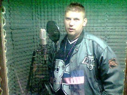 246614_117218418364137_8028982_n