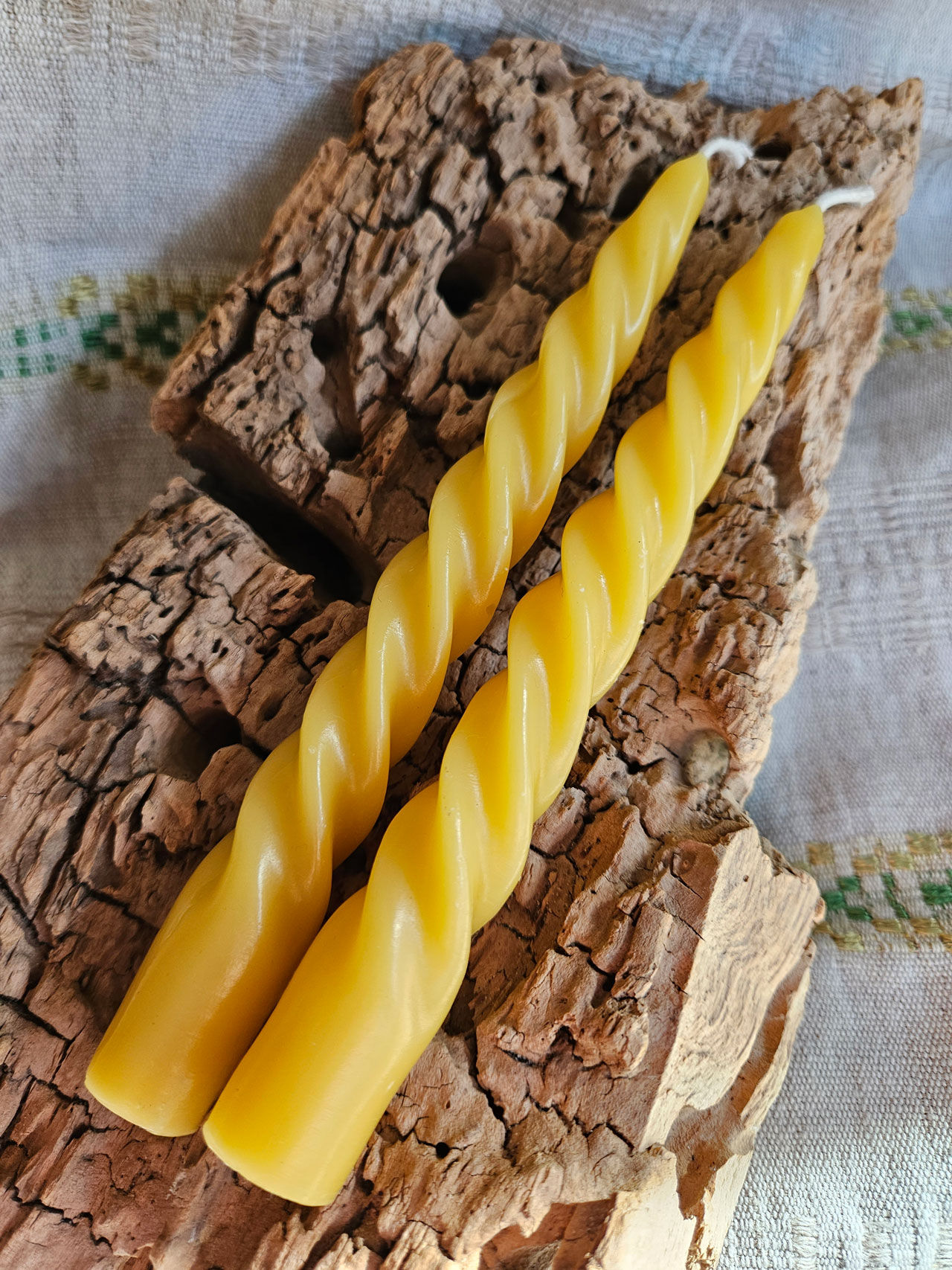 Twister Set of 2 100% Pure Beeswax Candles