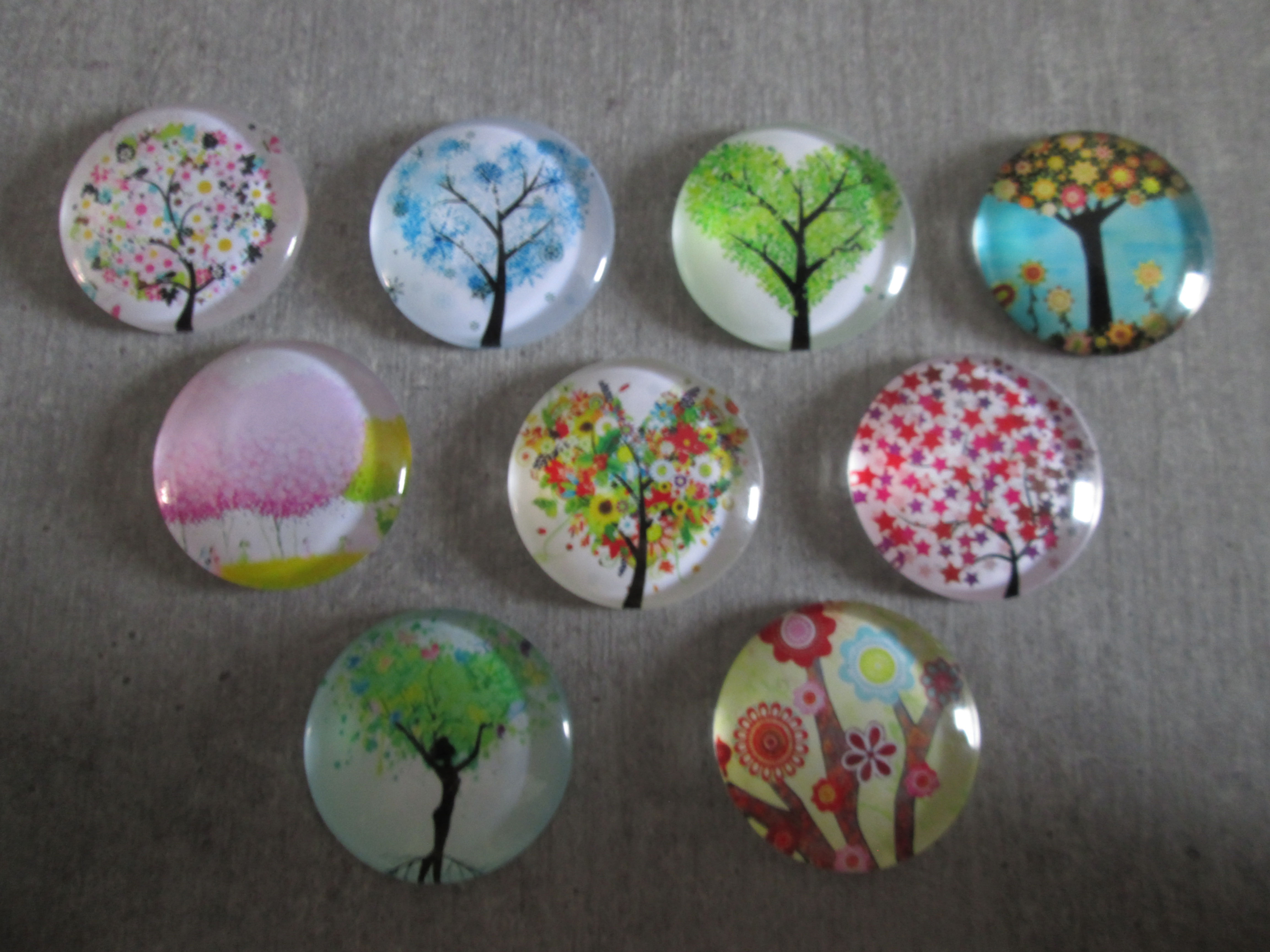 30 mm - cabochon verre rond - arbre de vie - 9 modèles